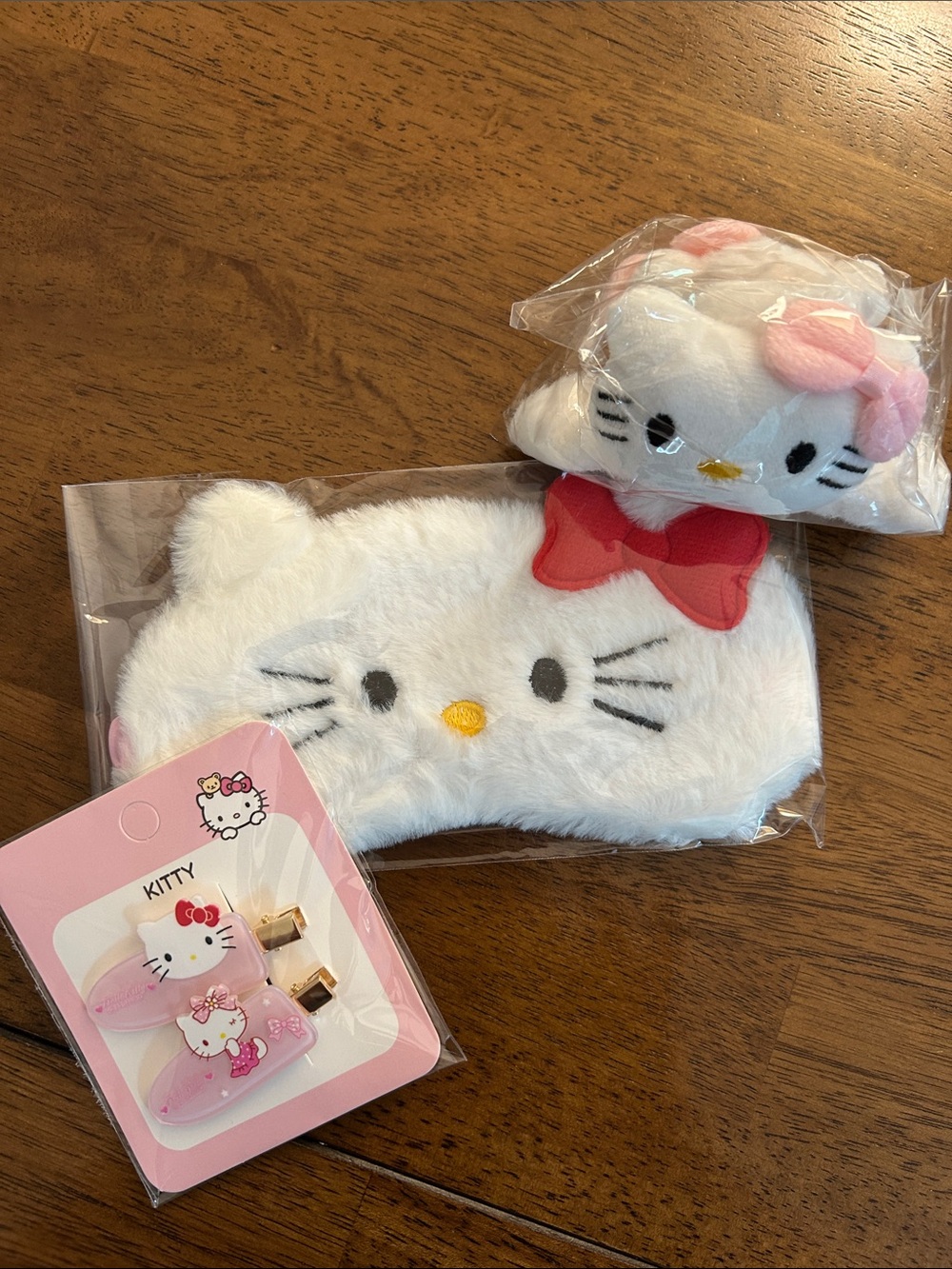 Hello Kitty Pink Decorative Hair Clips Set